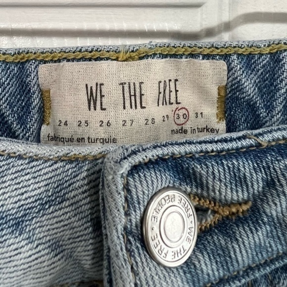 FREE PEOPLE  distressed mini skirt size 30 - Picture 2 of 3